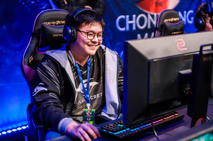 上争取更高 上争取更高