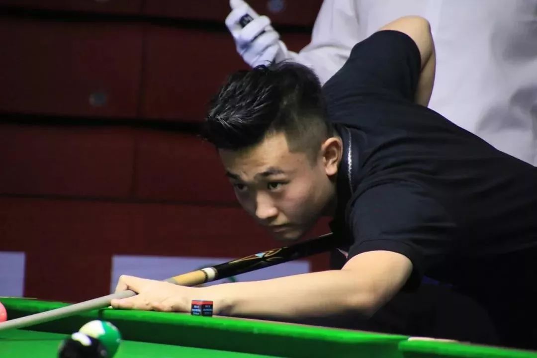 1击败克罗 1击败克罗