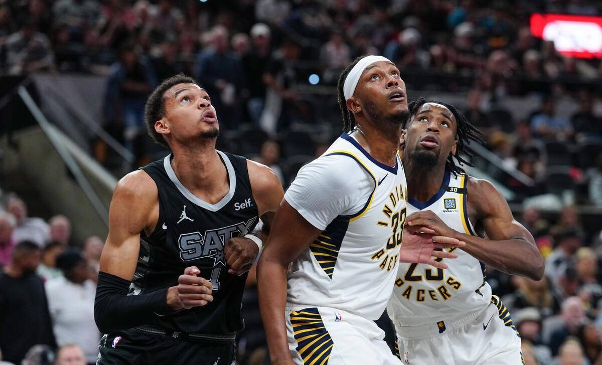 加拿大队以 加拿大队以